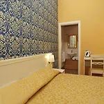 Dg Prestige Гостевой дом Рим